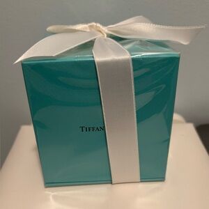 Tiffany Wheat LF Candle Fig/Ivy/Cyclamen 8.82oz